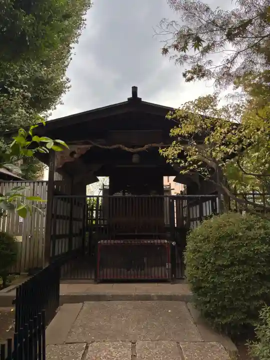 白山神社の{uncategorized: "未分類", other: "その他", undefined: "問題あり", building: "その他建物", grave: "お墓", sacred_gate: "鳥居", guardian: "狛犬", statue: "像", buddha: "仏像", history: "歴史", nature: "自然", garden: "庭園", animal: "動物", pagoda: "塔", temizu: "手水舎", mountain_gate: "山門・神門", sanctuary: "本殿・本堂", subordinate: "末社・摂社", art: "芸術", scenery: "景色", jizo: "地蔵", ema: "絵馬", goshuin: "御朱印", omikuji: "おみくじ", items: "授与品その他", amulet: "お守り", goshuincho: "御朱印帳", eats: "食事", festival: "お祭り", votive_dance: "神楽", shichigosan: "七五三参", wedding: "結婚式", experience: "体験その他", initially: "初詣", around: "周辺", anti_infection: "感染症対策"}