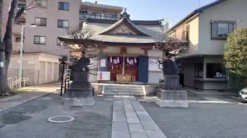 穏田神社の本殿・本堂