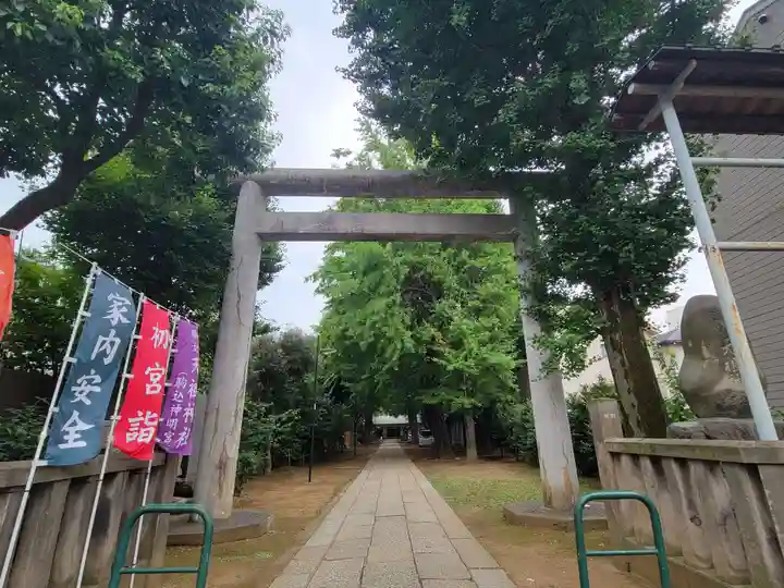 駒込天祖神社の鳥居