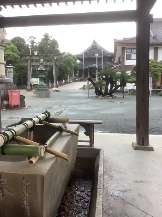 豊川閣 妙厳寺の手水舎