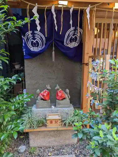 五十稲荷神社(栄寿稲荷神社)の狛犬