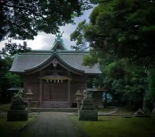 粟嶋神社の本殿