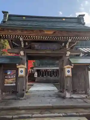 慈恩護国禅寺の山門・神門