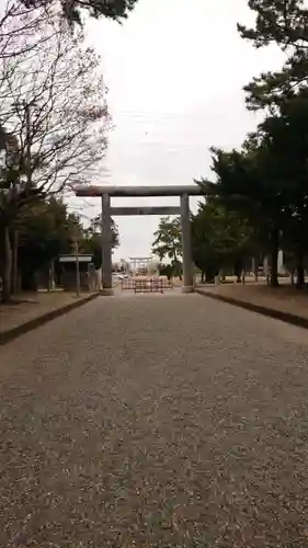 鶴谷八幡宮の鳥居