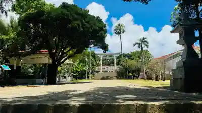 沖縄県護国神社の{uncategorized: "未分類", other: "その他", undefined: "問題あり", building: "その他建物", grave: "お墓", sacred_gate: "鳥居", guardian: "狛犬", statue: "像", buddha: "仏像", history: "歴史", nature: "自然", garden: "庭園", animal: "動物", pagoda: "塔", temizu: "手水舎", mountain_gate: "山門・神門", sanctuary: "本殿・本堂", subordinate: "末社・摂社", art: "芸術", scenery: "景色", jizo: "地蔵", ema: "絵馬", goshuin: "御朱印", omikuji: "おみくじ", items: "授与品その他", amulet: "お守り", goshuincho: "御朱印帳", eats: "食事", festival: "お祭り", votive_dance: "神楽", shichigosan: "七五三参", wedding: "結婚式", experience: "体験その他", initially: "初詣", around: "周辺", anti_infection: "感染症対策"}