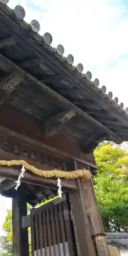 篠津神社の山門・神門
