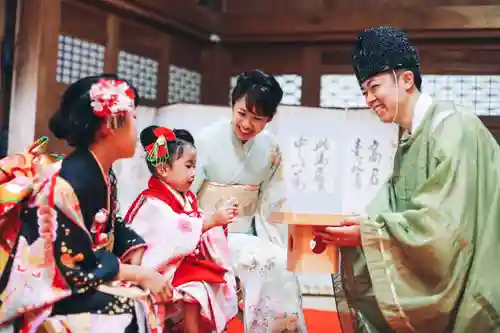 守りの神　藤基神社の七五三参