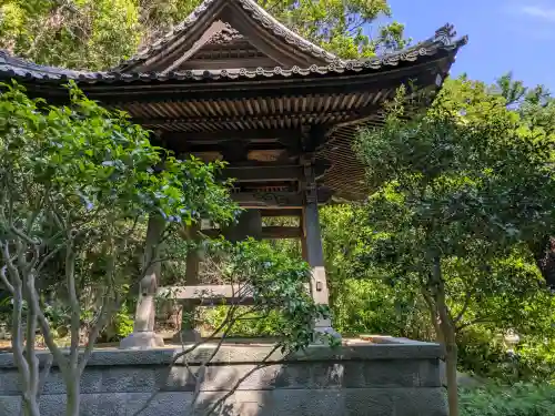 宝生寺の{uncategorized: "未分類", other: "その他", undefined: "問題あり", building: "その他建物", grave: "お墓", sacred_gate: "鳥居", guardian: "狛犬", statue: "像", buddha: "仏像", history: "歴史", nature: "自然", garden: "庭園", animal: "動物", pagoda: "塔", temizu: "手水舎", mountain_gate: "山門・神門", sanctuary: "本殿・本堂", subordinate: "末社・摂社", art: "芸術", scenery: "景色", jizo: "地蔵", ema: "絵馬", goshuin: "御朱印", omikuji: "おみくじ", items: "授与品その他", amulet: "お守り", goshuincho: "御朱印帳", eats: "食事", festival: "お祭り", votive_dance: "神楽", shichigosan: "七五三参", wedding: "結婚式", experience: "体験その他", initially: "初詣", around: "周辺", anti_infection: "感染症対策"}