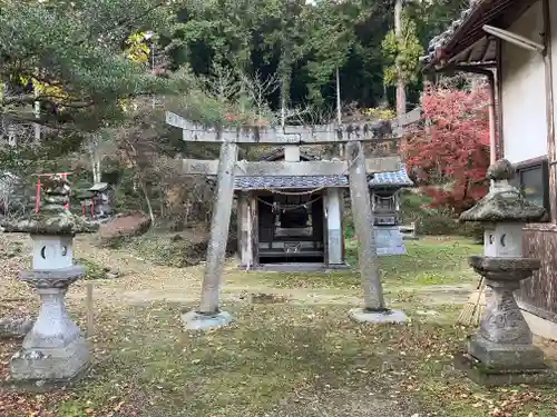 皷神社の末社