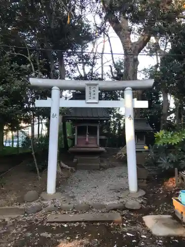 三代王神社の末社・摂社