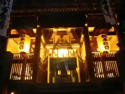 杉本寺の山門・神門