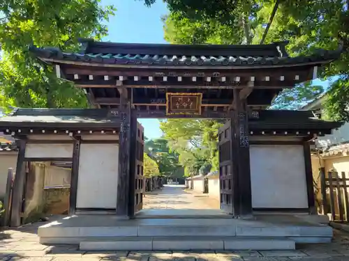 長命寺の山門