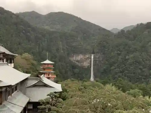 青岸渡寺の景色