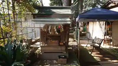 太子堂八幡神社の末社・摂社