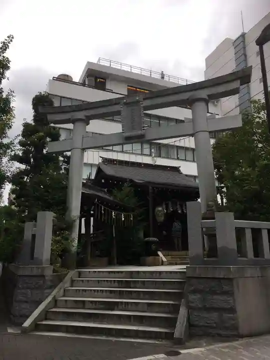 太田姫稲荷神社の鳥居