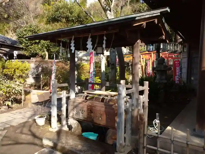 五條天神社の手水舎