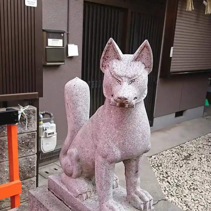 赤手拭稲荷神社の狛犬