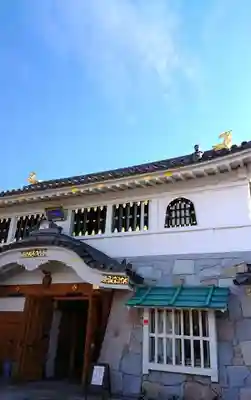 寿量山 速成寺の山門・神門