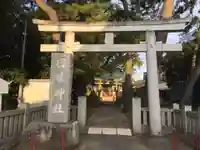 新堀日枝神社の鳥居