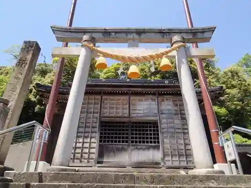 瀧浪神社の鳥居