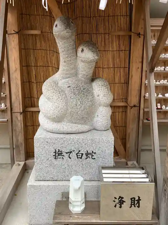蛇窪神社の狛犬