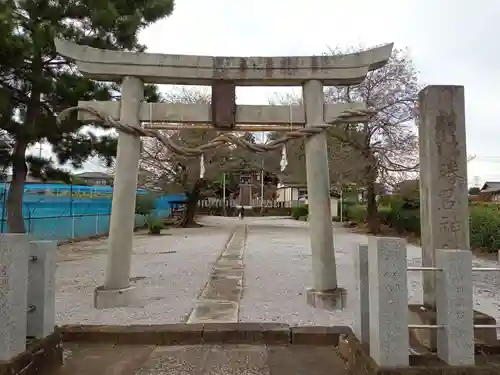 勝呂神社の鳥居