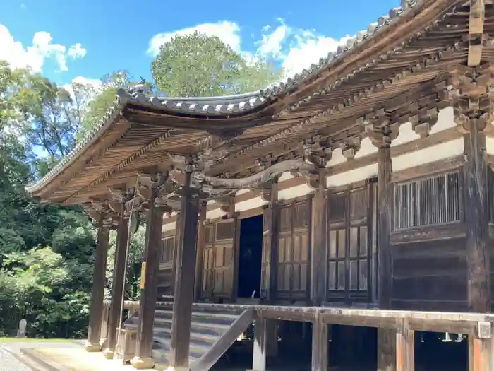 朝光寺の本殿