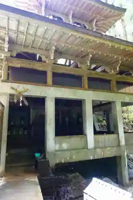 脳天大神龍王院の本殿・本堂