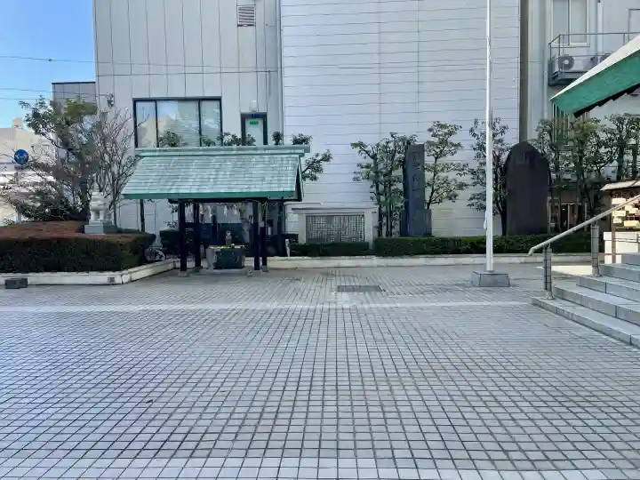 城岡神社の{uncategorized: "未分類", other: "その他", undefined: "問題あり", building: "その他建物", grave: "お墓", sacred_gate: "鳥居", guardian: "狛犬", statue: "像", buddha: "仏像", history: "歴史", nature: "自然", garden: "庭園", animal: "動物", pagoda: "塔", temizu: "手水舎", mountain_gate: "山門・神門", sanctuary: "本殿・本堂", subordinate: "末社・摂社", art: "芸術", scenery: "景色", jizo: "地蔵", ema: "絵馬", goshuin: "御朱印", omikuji: "おみくじ", items: "授与品その他", amulet: "お守り", goshuincho: "御朱印帳", eats: "食事", festival: "お祭り", votive_dance: "神楽", shichigosan: "七五三参", wedding: "結婚式", experience: "体験その他", initially: "初詣", around: "周辺", anti_infection: "感染症対策"}