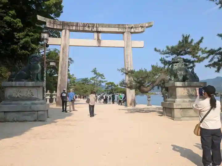 厳島神社(広島県)