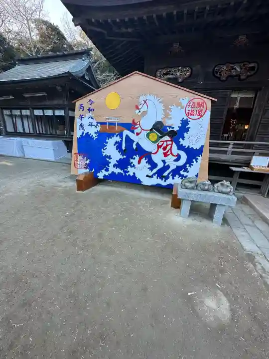 大洗磯前神社の{uncategorized: "未分類", other: "その他", undefined: "問題あり", building: "その他建物", grave: "お墓", sacred_gate: "鳥居", guardian: "狛犬", statue: "像", buddha: "仏像", history: "歴史", nature: "自然", garden: "庭園", animal: "動物", pagoda: "塔", temizu: "手水舎", mountain_gate: "山門・神門", sanctuary: "本殿・本堂", subordinate: "末社・摂社", art: "芸術", scenery: "景色", jizo: "地蔵", ema: "絵馬", goshuin: "御朱印", omikuji: "おみくじ", items: "授与品その他", amulet: "お守り", goshuincho: "御朱印帳", eats: "食事", festival: "お祭り", votive_dance: "神楽", shichigosan: "七五三参", wedding: "結婚式", experience: "体験その他", initially: "初詣", around: "周辺", anti_infection: "感染症対策"}