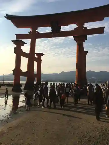 厳島神社の鳥居