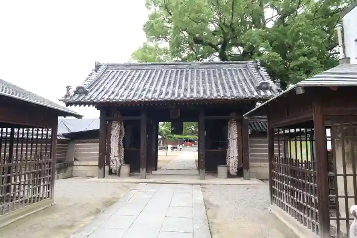 長尾寺の山門・神門