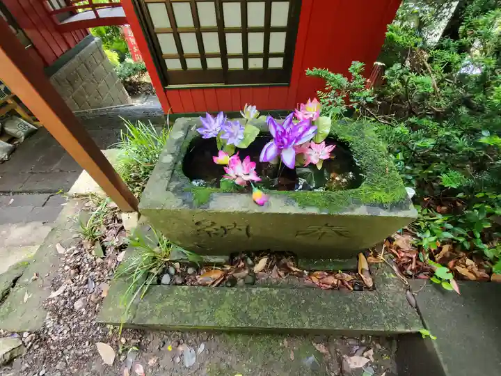 磯山弁財天の手水舎