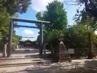 溝旗神社(肇國神社)の鳥居