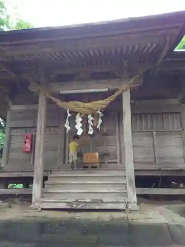 月山神社の本殿