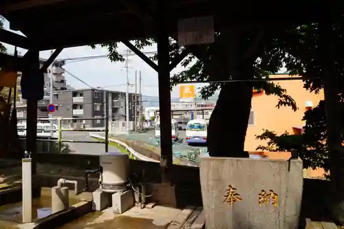 野芥縁切地蔵尊の手水舎