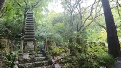 願成就院の塔