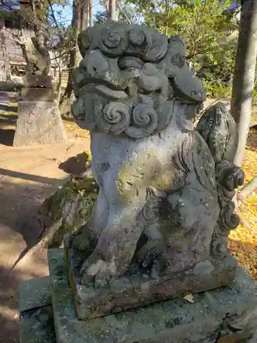 柳田神社の狛犬