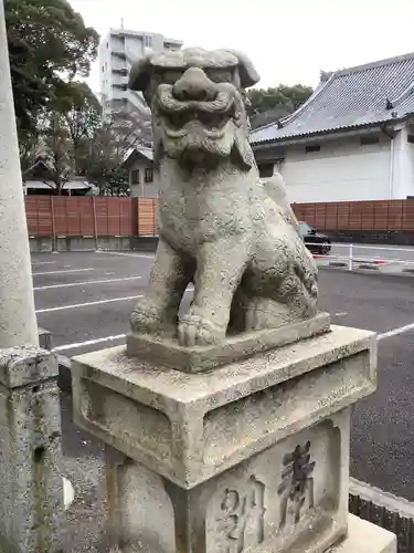 日置神社の狛犬