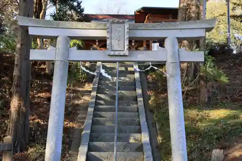 阿久津「田村神社」（郡山市阿久津町）旧社名：伊豆箱根三嶋三社の鳥居