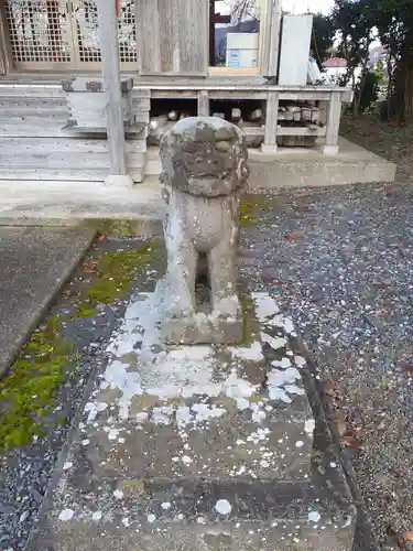 白山神社の狛犬