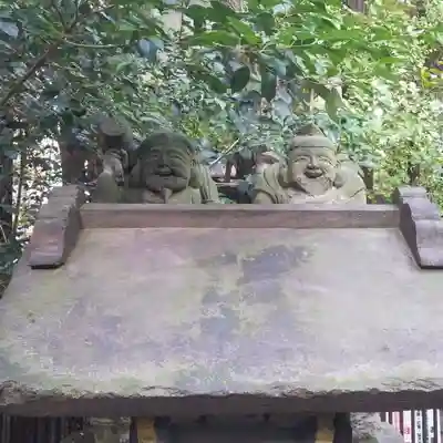 新橋鹽竃神社の像