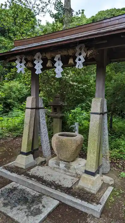 赤根天神社の手水舎