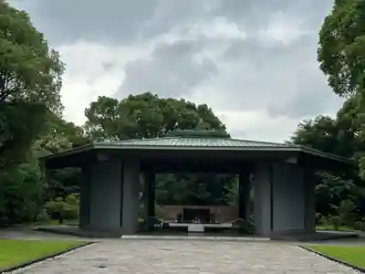 千鳥ヶ淵戦没者墓苑(東京都)
