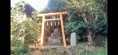 横浜御嶽神社の鳥居