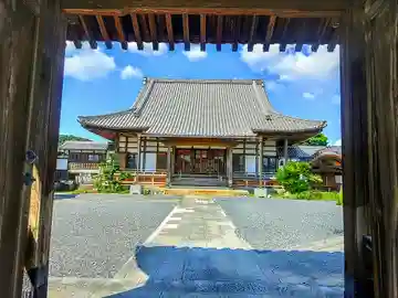 長泉寺の本殿・本堂