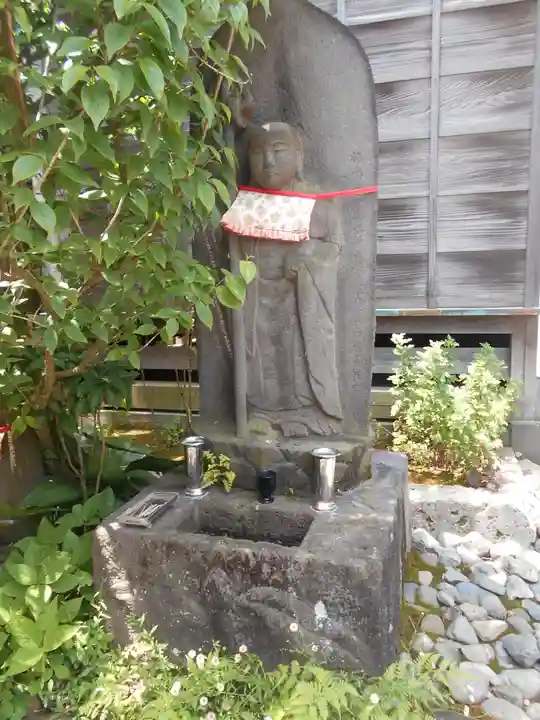 極楽寺(霊鷲山感應院極楽律寺)の地蔵
