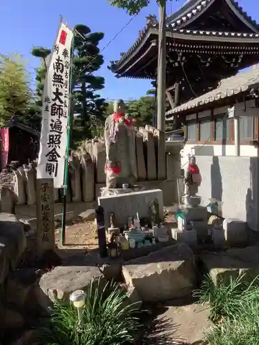 寳珠院（常楽寺）の像