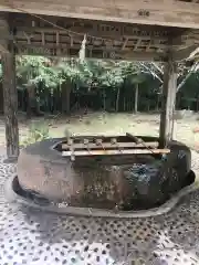 倭文神社の手水